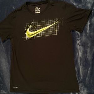 Men’s Medium Nike T-Shirt